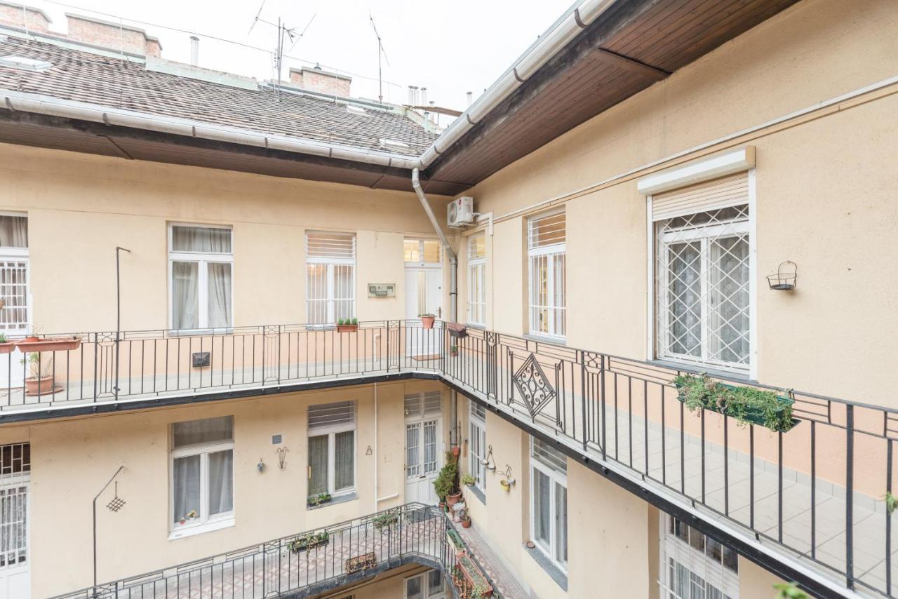Downtown Heart 3 Bdr, 2 Bath, A/C Apartamento Budapeste Exterior foto